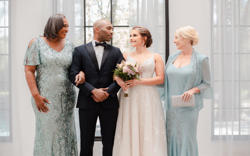 What Color Should the Mother of the Bride Wear | SleekTrends