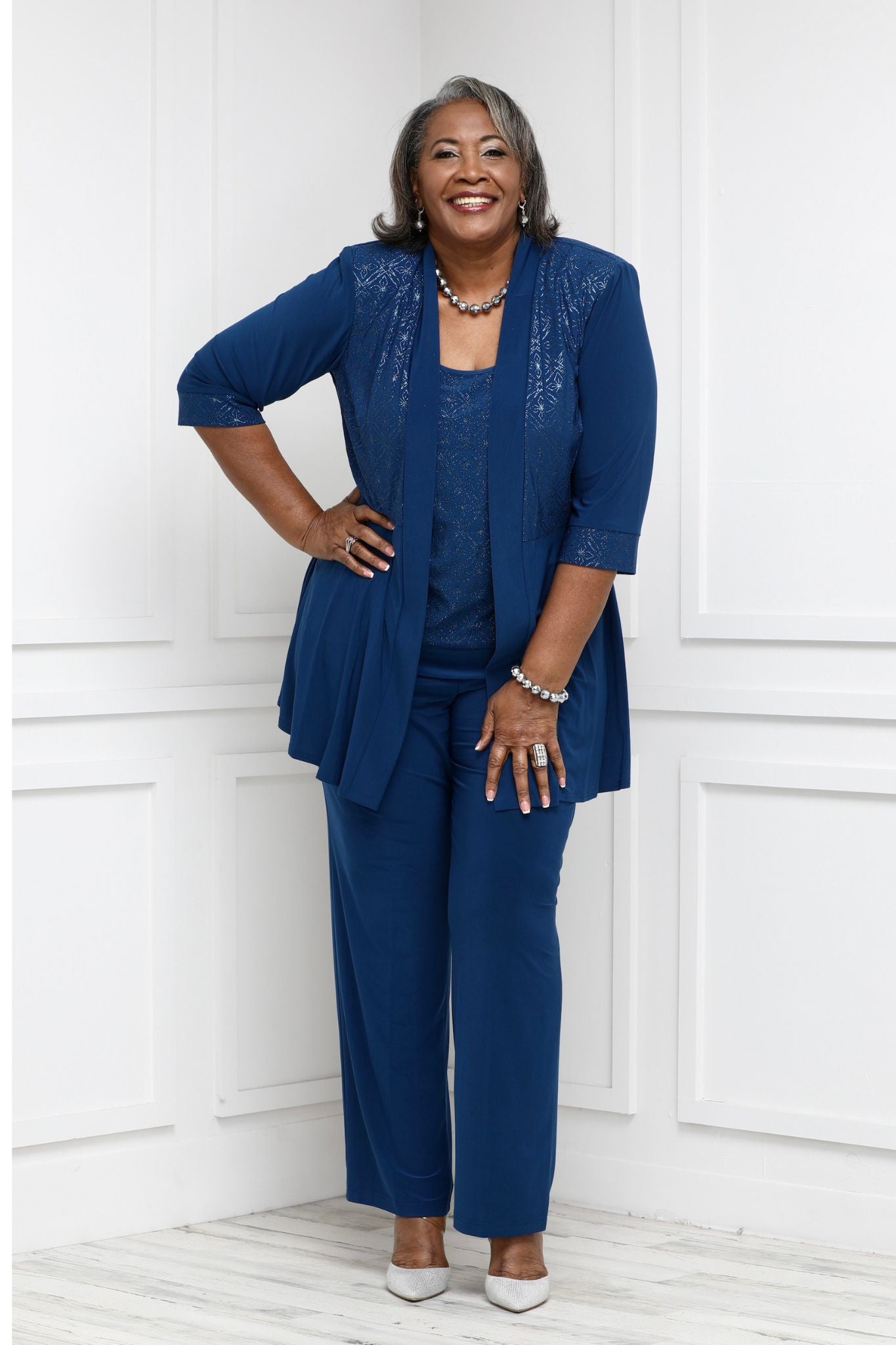 Plus Size Navy Blue Mother Of The Bride Pant Suit With Long Sleeve